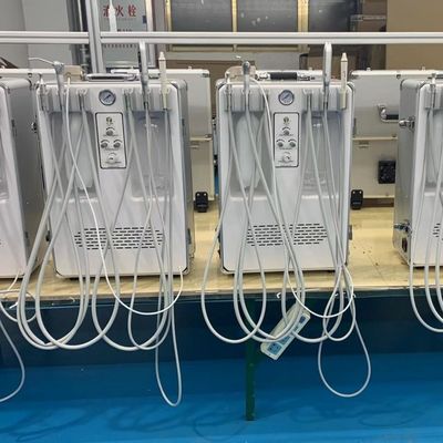 ডেন্টাল পোর্টেবল ট্রিটমেন্ট ইউনিট সঙ্গে দাঁত Scaler এবং নিরাময় হালকা হ্যান্ডপিস ভেট ব্যবহার মোবাইল ডেন্টাল থেরাপি কেস